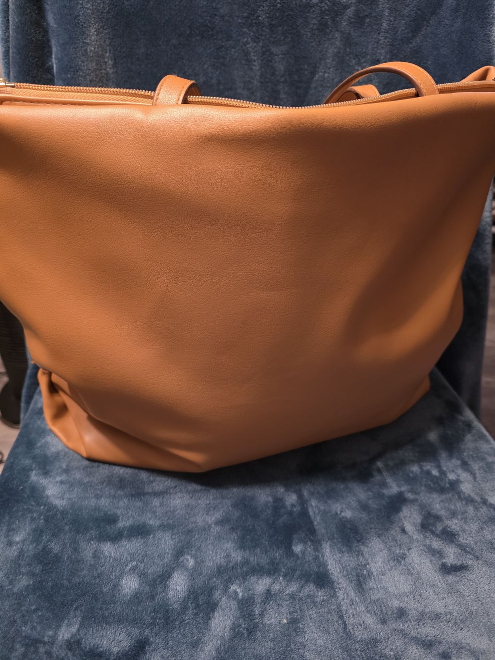 a new day Burnt Orange Tote Bag - Smooth Zip-Top Carryall